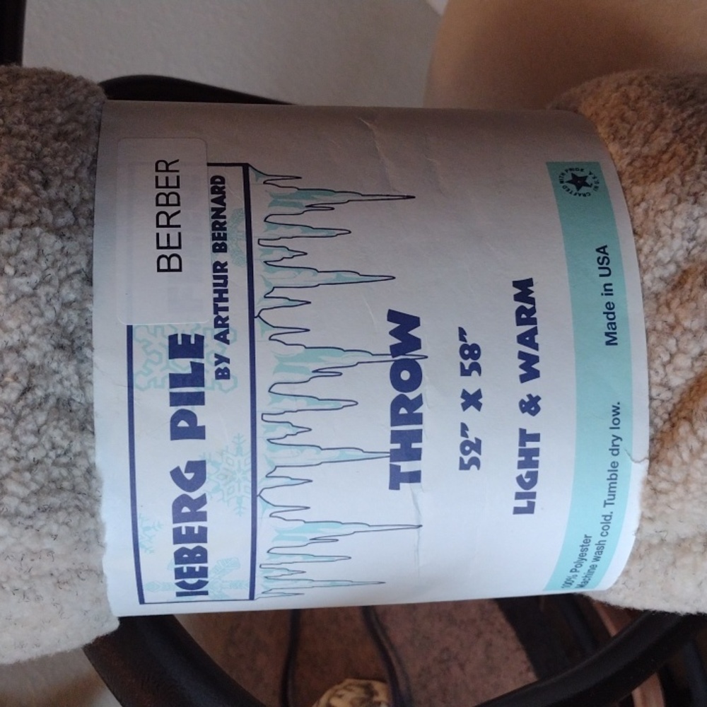 Iceberg Pile Fleece by Arthur Bernard (Berber) Throw